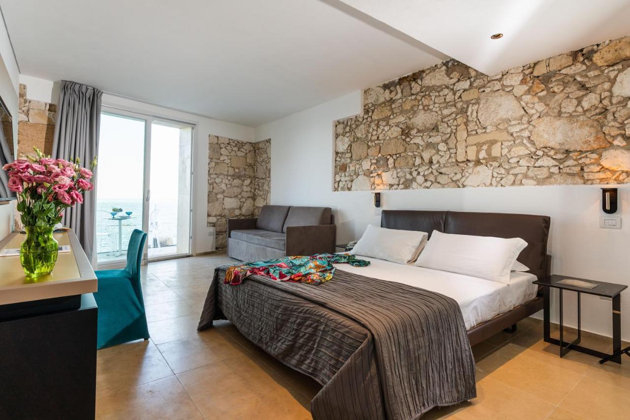 סירקוזה Re Dionisio Luxury Suites מראה חיצוני תמונה