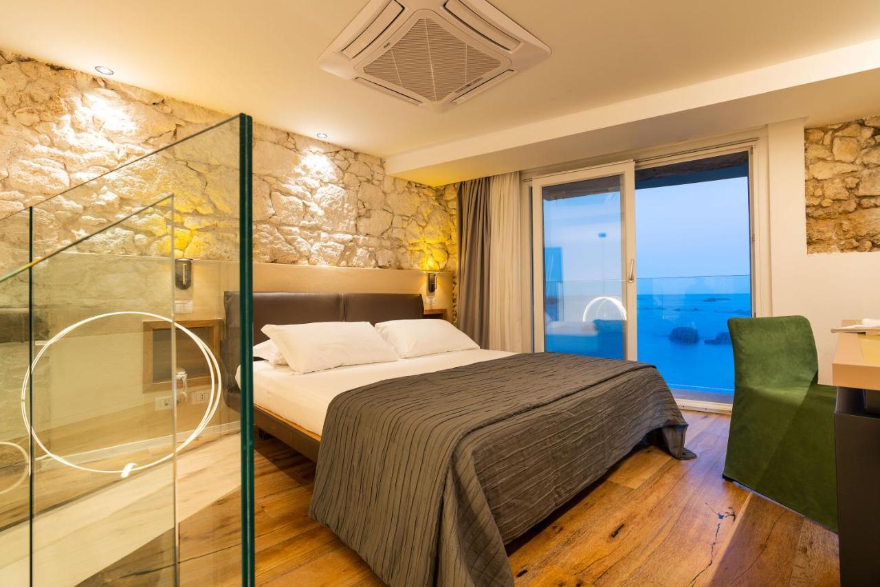 סירקוזה Re Dionisio Luxury Suites מראה חיצוני תמונה